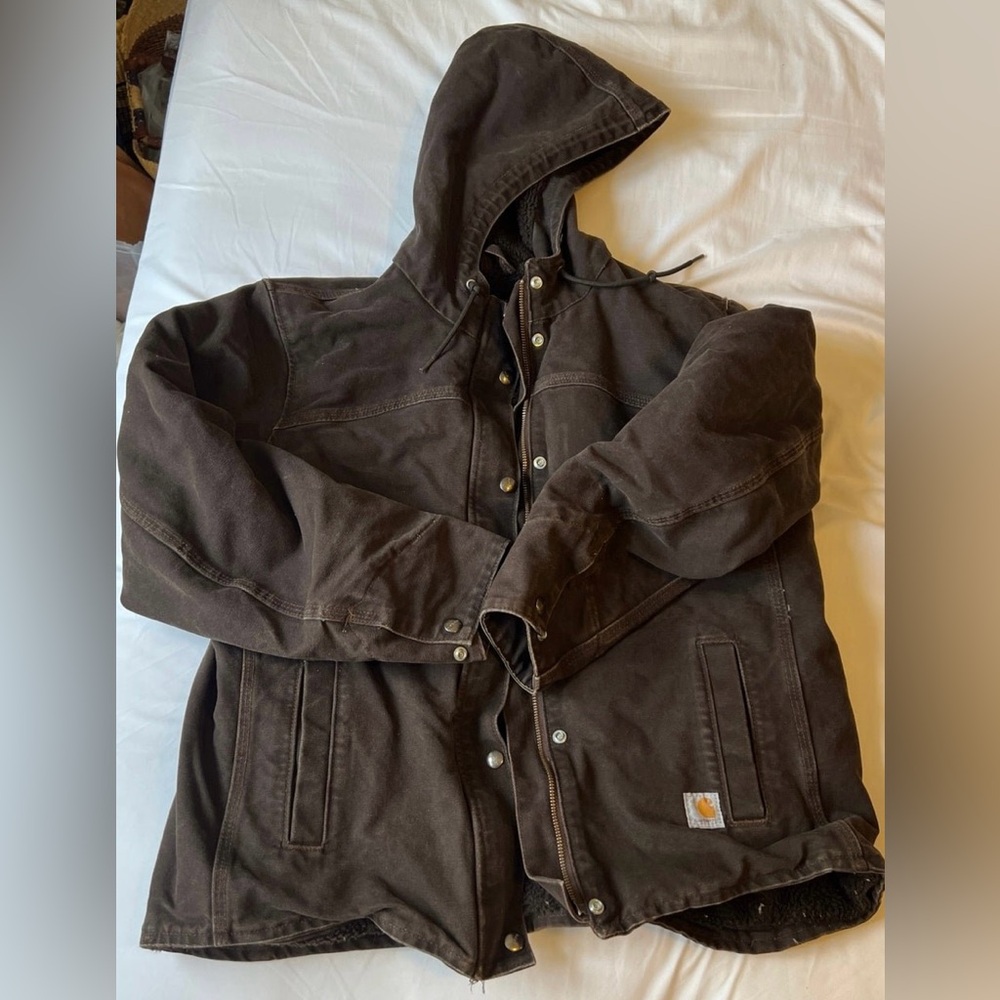 Women’s Carhartt medium jacket